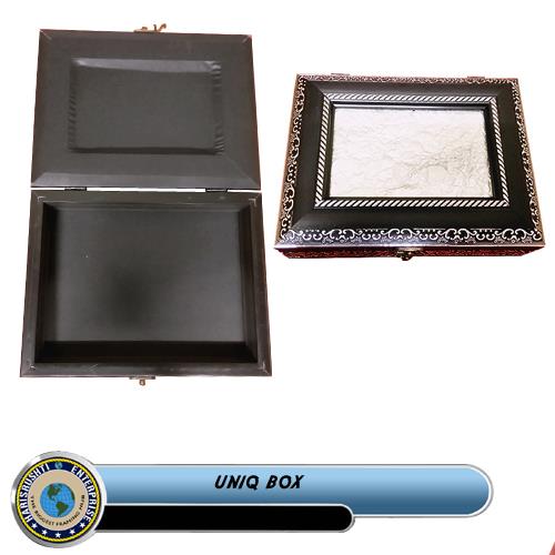 uniq frame box